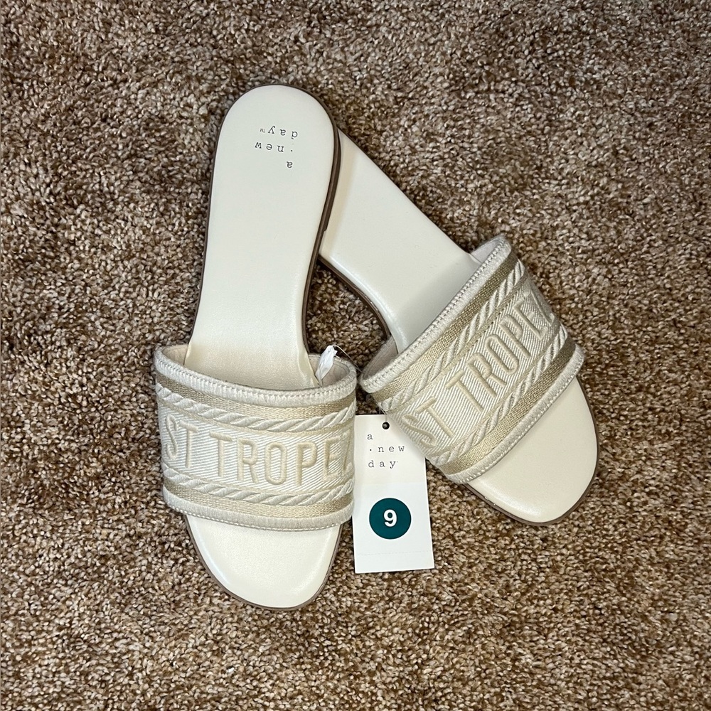 NWT A New Day Women's Cream Slide Sandals